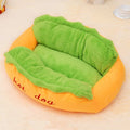 DogDelícia Conforto: Cama para Cães Estilo Hot Dog para Pets - Aconchegante e Lavável - Amor PetShop